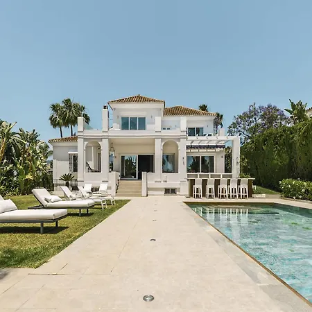 Nord Elegant Getaway Private Pool Willa *