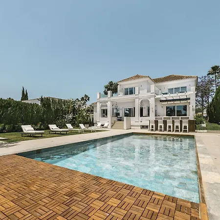 Nord Elegant Getaway Private Pool *