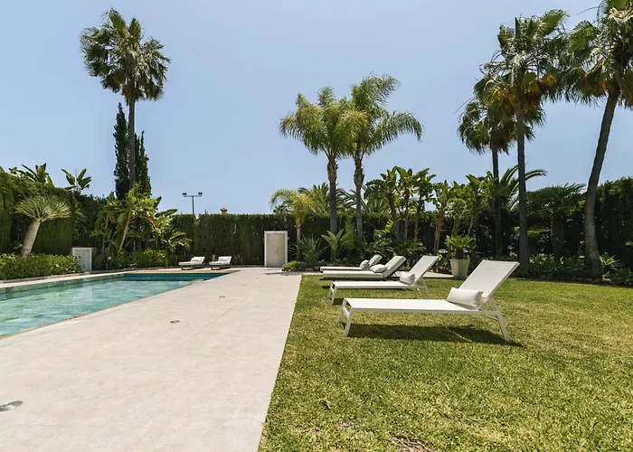 Nord Elegant Getaway Private Pool *