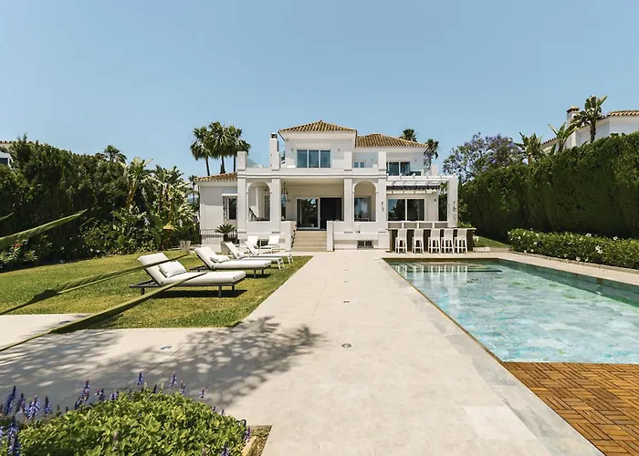 Nord Elegant Getaway Private Pool