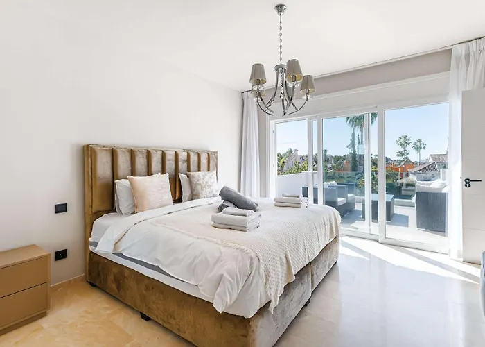 Nord Elegant Getaway Private Pool *