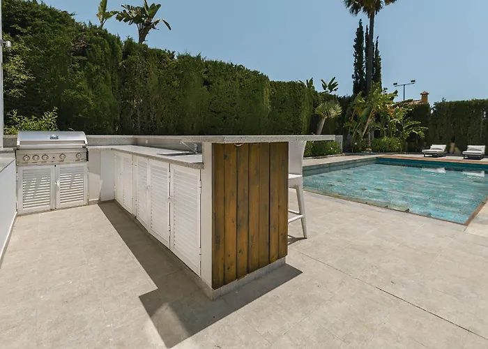 Nord Elegant Getaway Private Pool